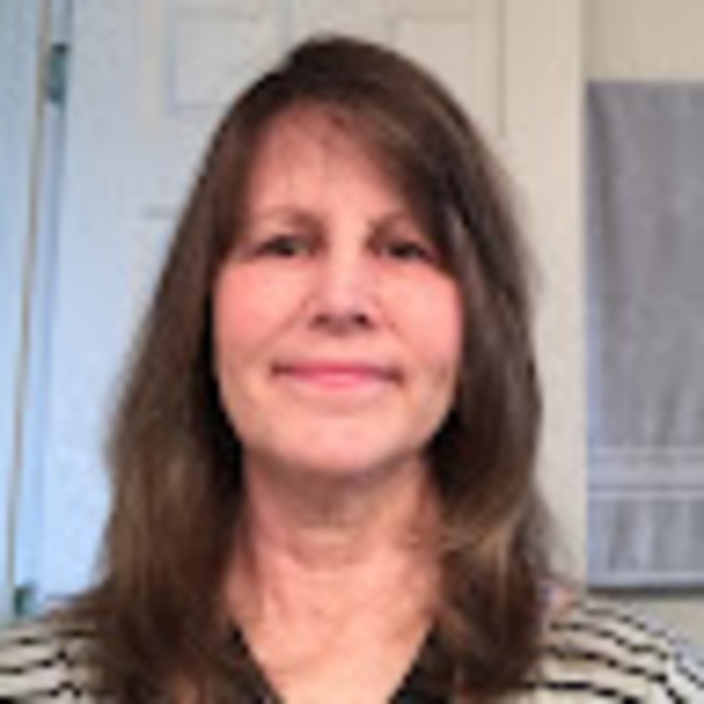 Meet your Posher, Lori
